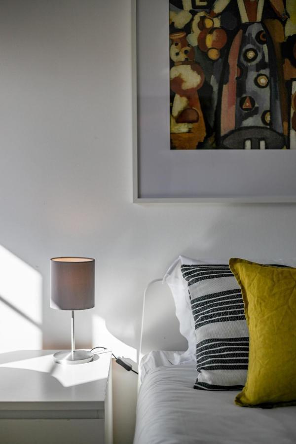 Hip And Spacious Tm Flat In Areeiro Appartement